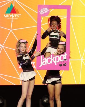 Image post by @varsityallstar on Instagram