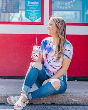 Image post by @shopfillyflair on Instagram