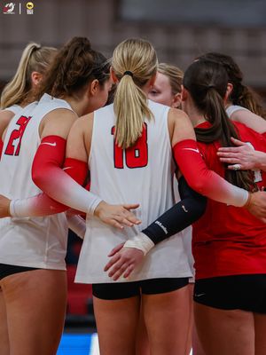 Image post by @msum_volleyball on Instagram