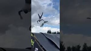 Video post by @nitrocircus on YouTube