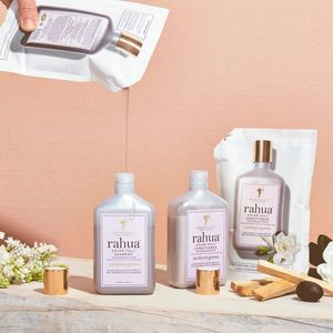 Video post by @RahuaBeauty on Facebook