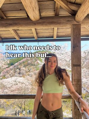 Image post by @rhiannonhikes on Instagram