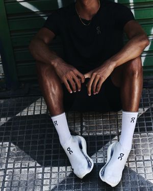 Image post by @on on Instagram