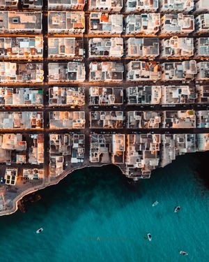 Image post by @droneartgallery on Instagram