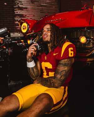 Image post by @uscfb on Instagram