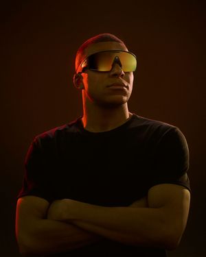 Image post by @lenscrafters on Instagram