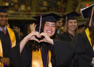 Image post by @UMHB on Twitter