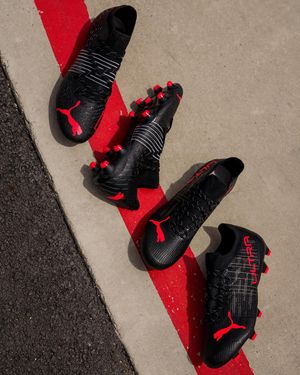 Image post by @soccerdotcom on Instagram