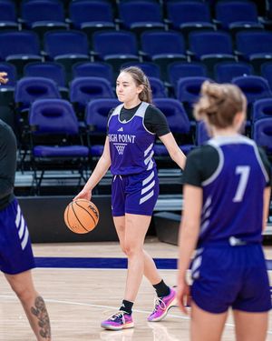 Image post by @hpuwbb on Instagram