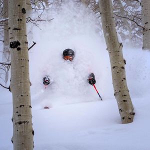 Image post by @j_skis on Instagram