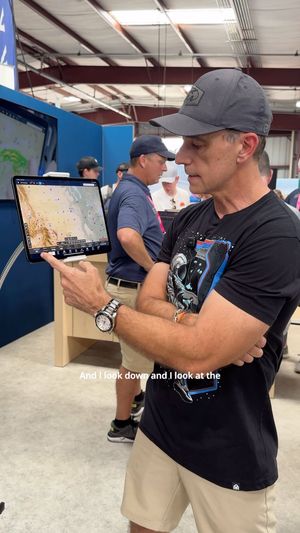 Video post by @foreflight on Facebook