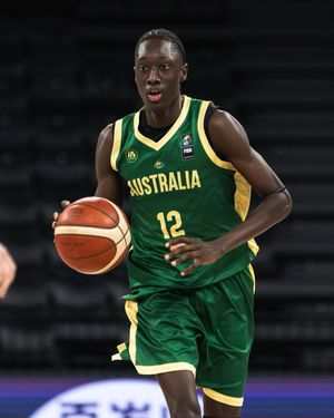 Image post by @basketballaus on Instagram