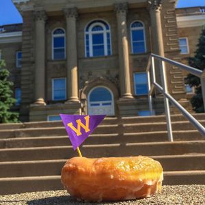 Image post by @westerniluniv on Instagram
