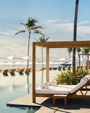 Image post by @waldorfastoria on Instagram