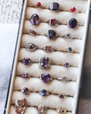 Image post by @maejeanvintage on Instagram
