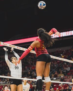 Image post by @iowastatevb on Instagram