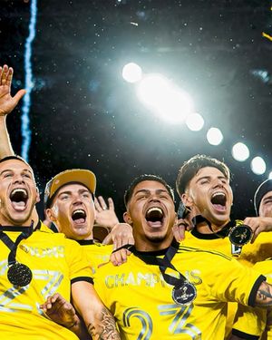 Image post by @startingeleven.us on Instagram