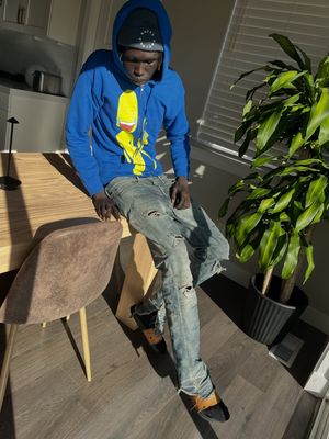 Image post by @longlivekuch on Instagram
