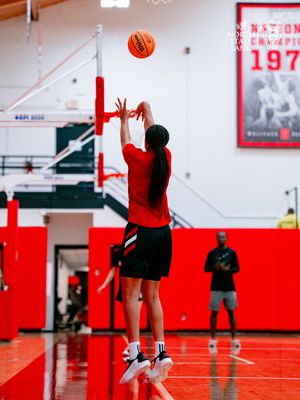 Image post by @PackWomensBball on Twitter