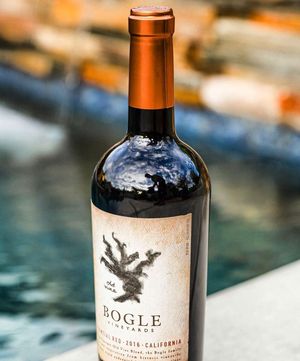 Image post by @unionwine on Instagram
