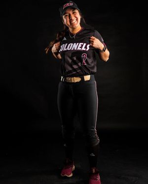 Image post by @ekusoftball on Instagram