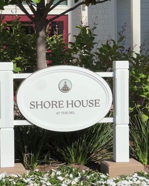 Image post by @delcoronado on Instagram