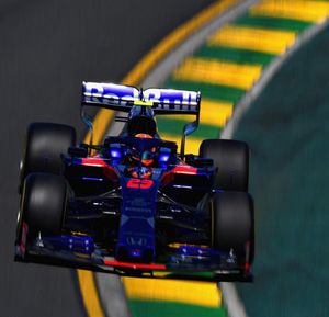 Image post by @alex_albon on Twitter