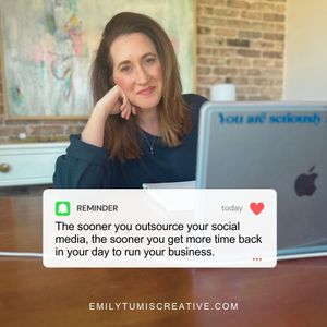 Image post by @emilytumiscreative on Instagram