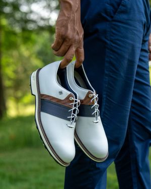 Image post by @footjoy on Instagram