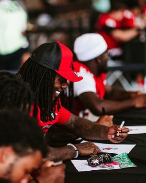 Image post by @packfootball on Instagram