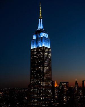 Image post by @empirestatebldg on Instagram