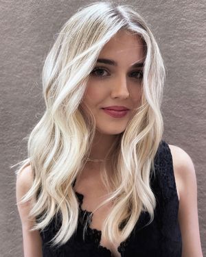Image post by @dangerjonesbalayage on Instagram