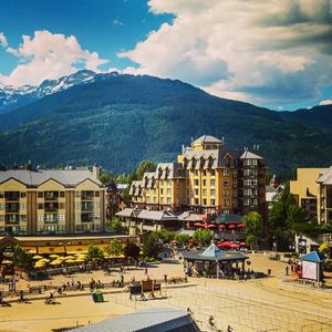 Image post by @whistlerblackcomb on Instagram