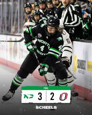 Image post by @undmhockey on Instagram
