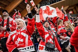 Image post by @HockeyCanada on Twitter
