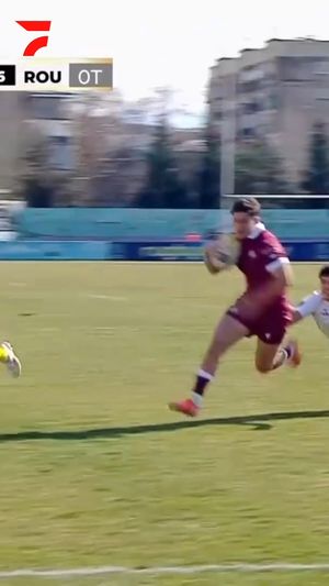 Video post by @FloRugby on Facebook