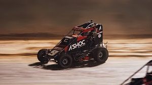 Video post by @chaseelliott9 on YouTube