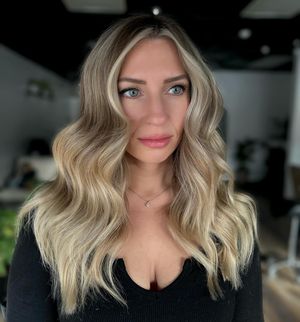 Image post by @dangerjonesbalayage on Instagram
