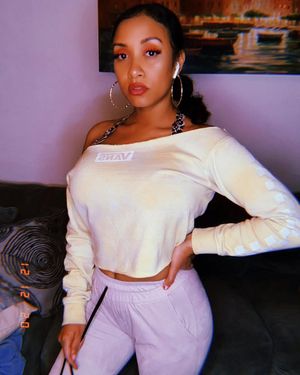 Image post by @Sabrina Aka Brina/Queen B on Facebook