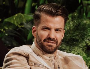 Image post by @johnnybananas on Instagram