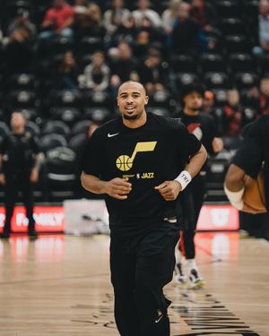 Image post by @5talen on Instagram