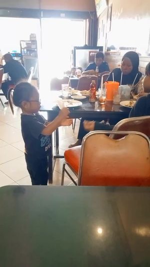 Video post by @da7april on TikTok