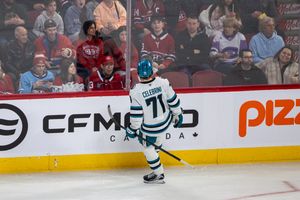 Image post by @SanJoseSharks on Twitter