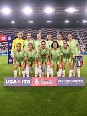 Image post by @azzurrefigc on Instagram