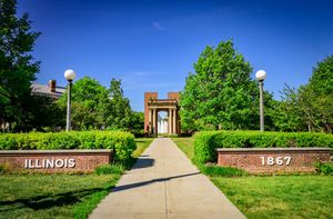 Image post by @illinois_alumni on Instagram