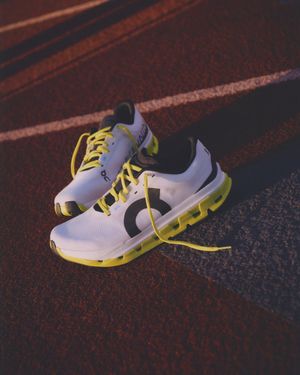 Image post by @on_running on Twitter