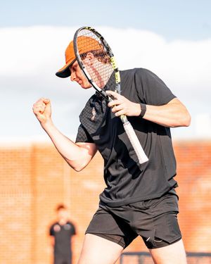 Image post by @cowboytennis on Instagram