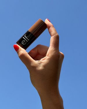 Image post by @elfcosmetics on Instagram