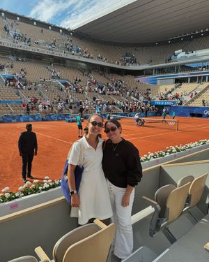 Image post by @thetennissisters on Instagram