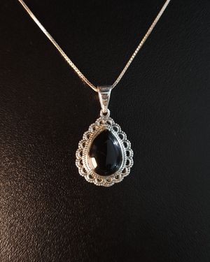 Image post by @parisjoyas.uy on Instagram